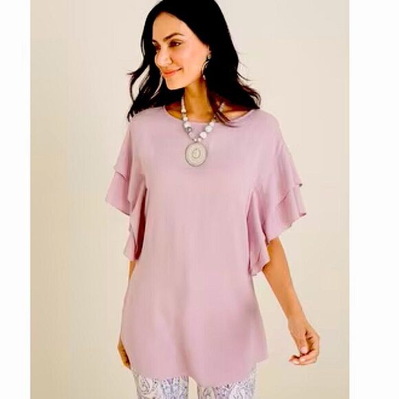 Chico's Top Size 1 (8) Flutter Sleeve Lightweight Flowy NWOT - Picture 1 of 11
